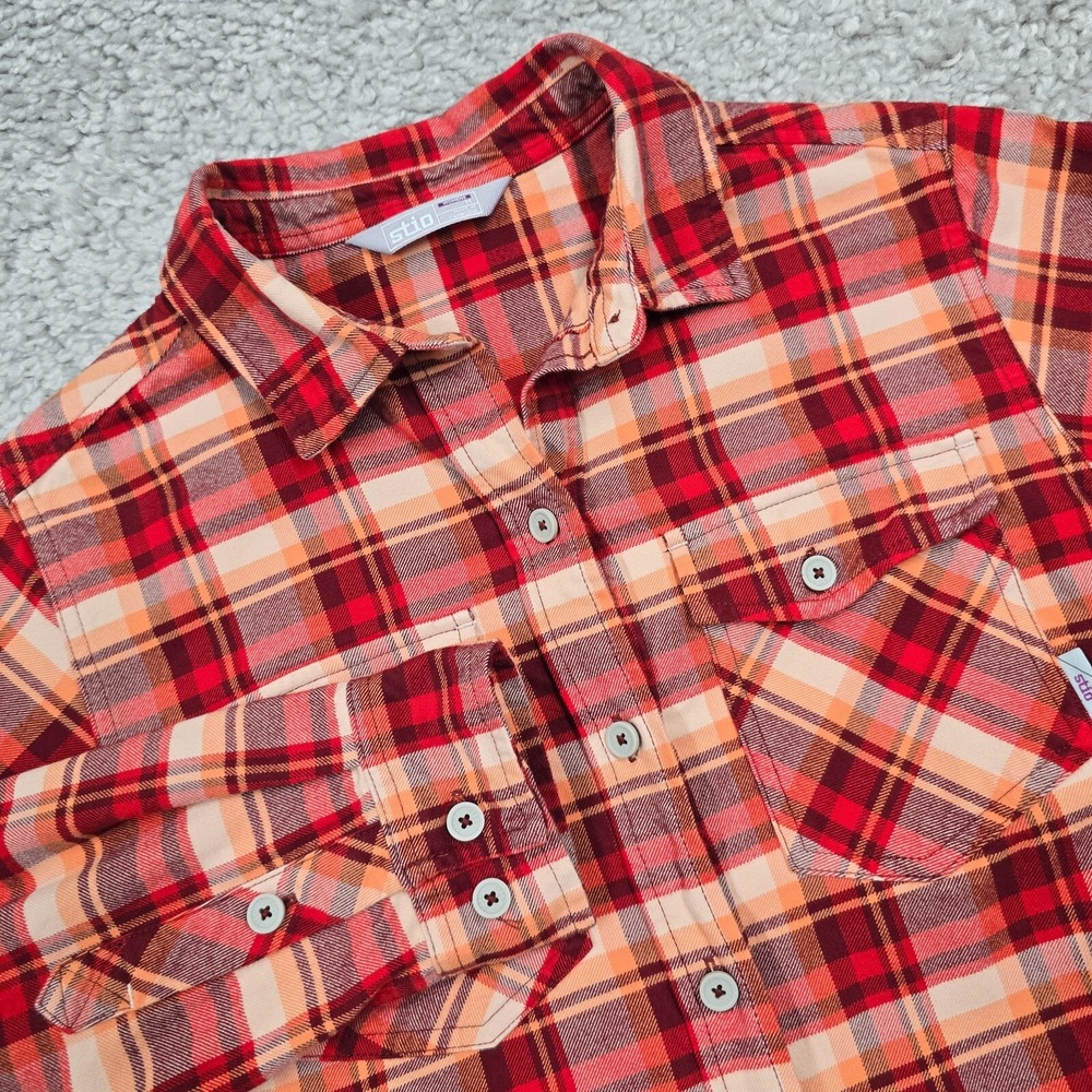 Stio Womens Willow Flannel Shirt Size Medium Red Plaid Organic Cotton Outdoor